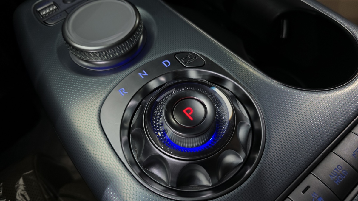 Genesis GV60, 2023 — фото 3 из 12