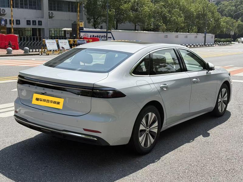 Geely Galaxy A7, 2026 — фото 6 из 11