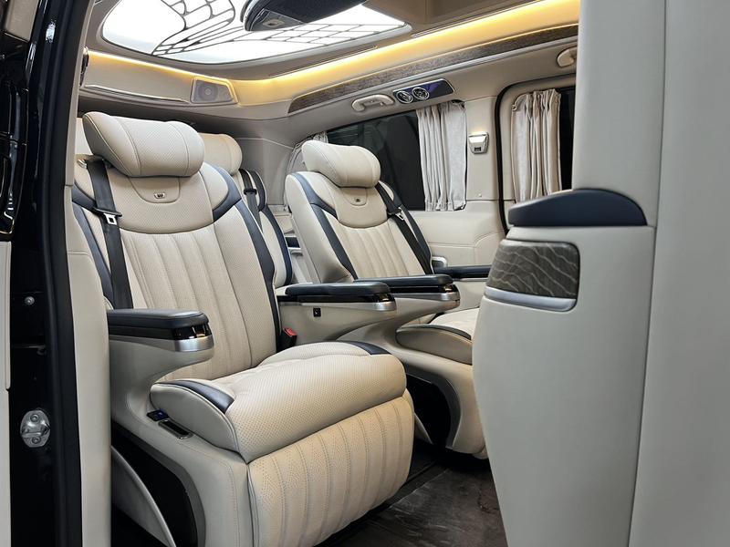 Mercedes-Benz V-Class, 2023 — фото 9 из 12