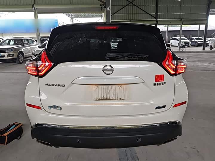 Nissan Murano, 2022 — фото 6 из 9