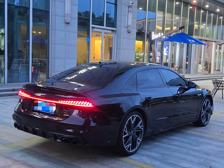 Audi A7L, 2022 — фото 9 из 9