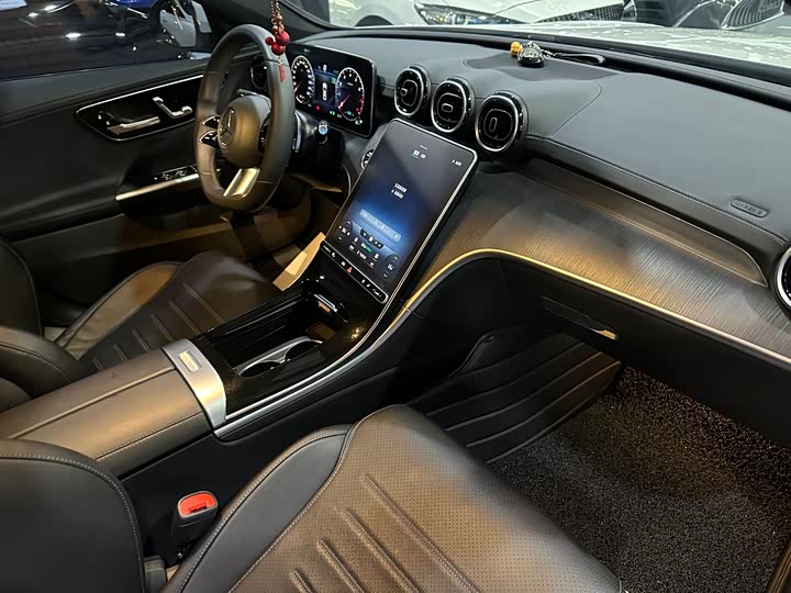 Mercedes-Benz C-Class, 2022 — фото 5 из 9