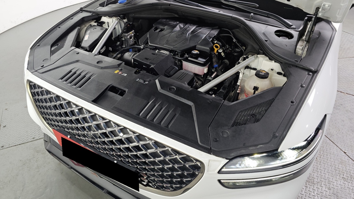Genesis GV70, 2023 — фото 6 из 12