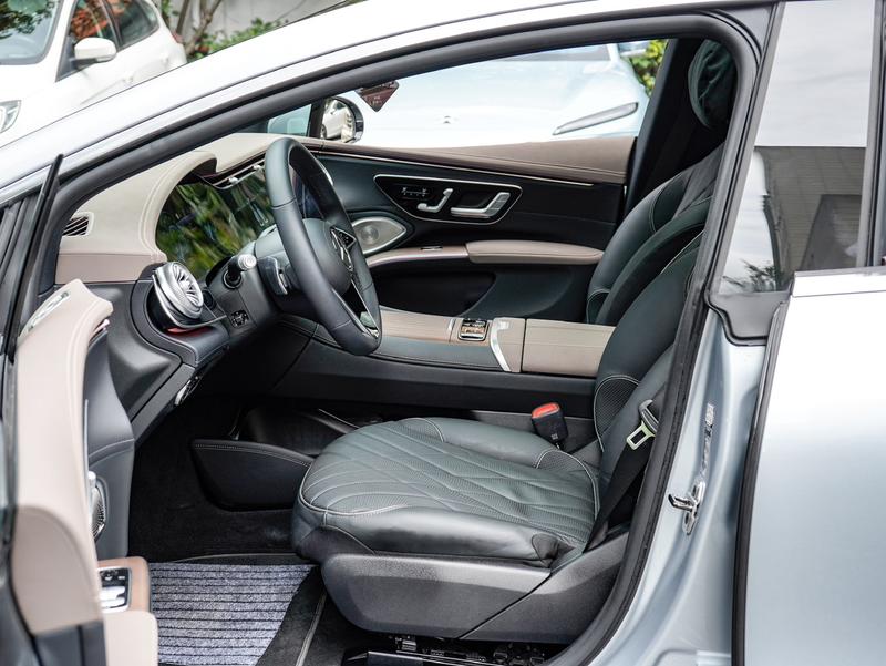 Mercedes-Benz EQS, 2023 — фото 11 из 12