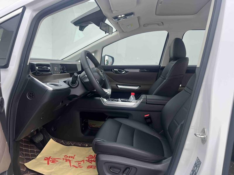 GAC Trumpchi E8, 2025 — фото 8 из 10