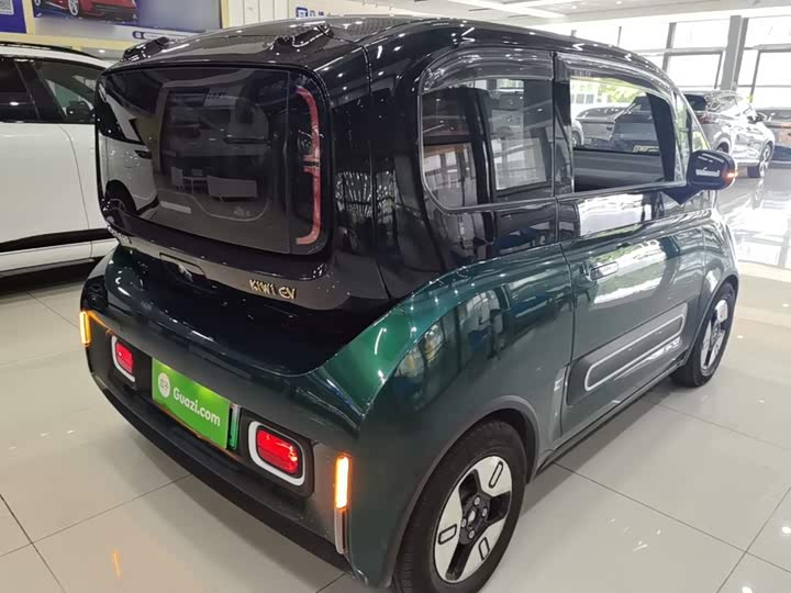 Baojun KiWi EV, 2021 — фото 7 из 9