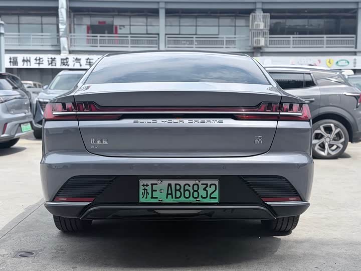 BYD Han, 2022 — фото 4 из 9