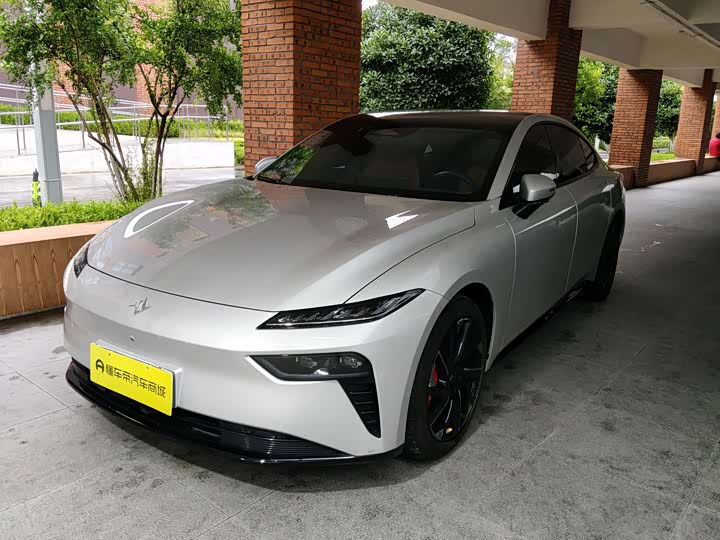 Dongfeng Yipai eπ 007, 2024 — купить в Туле под ключ