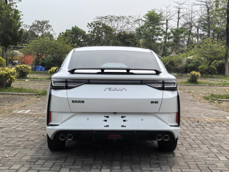 Dongfeng Aeolus Yixuan, 2023 — фото 6 из 12