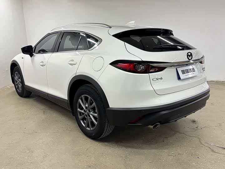 Mazda CX-4, 2023 — фото 6 из 9