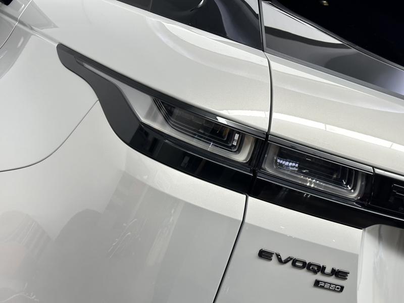 Land Rover Range Rover Evoque L, 2022 — фото 9 из 12