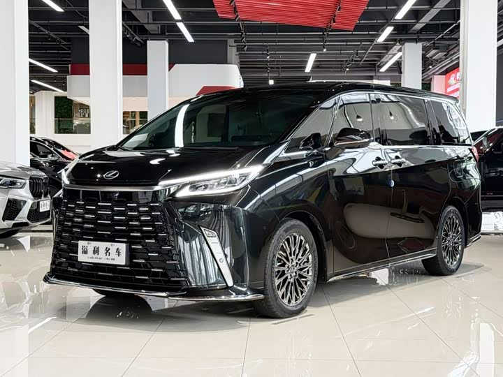 Lexus LM, 2025 — купить в Ижевске под ключ