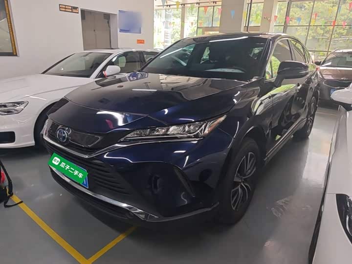 Toyota Harrier, 2022 — фото 2 из 9
