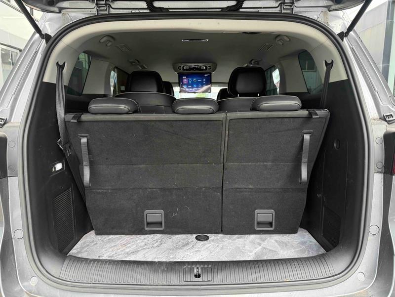Roewe iMax 8, 2023 — фото 9 из 10
