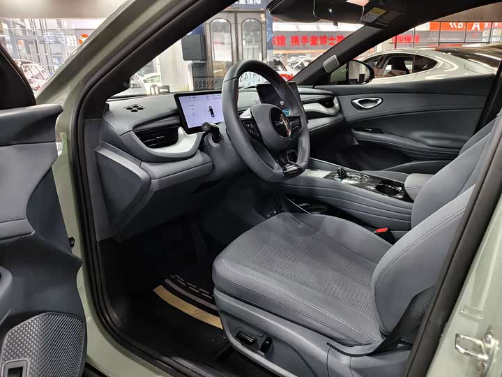 BYD Seal 06 GT, 2025 — фото 4 из 9