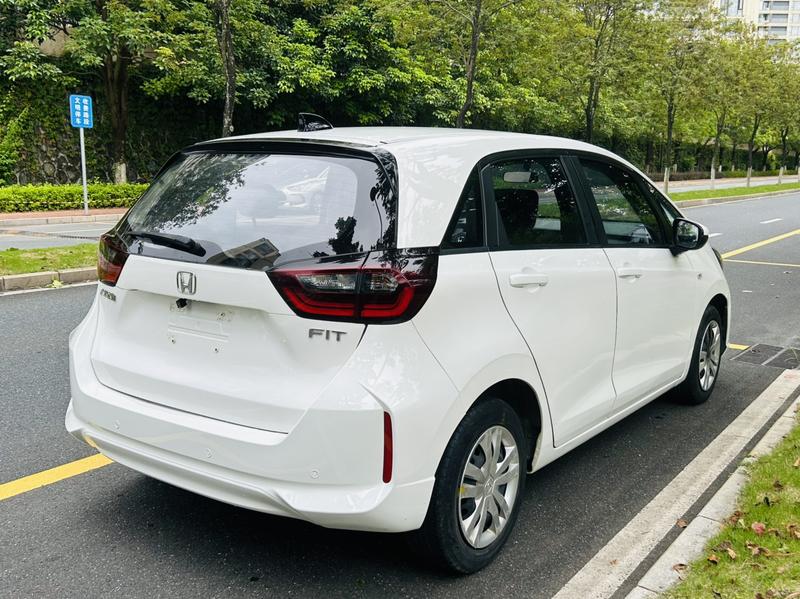 Honda Fit, 2022 — фото 6 из 9