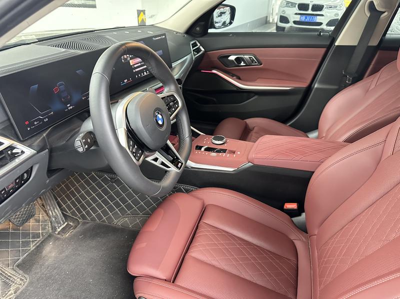 BMW 3 Series, 2025 — фото 8 из 10