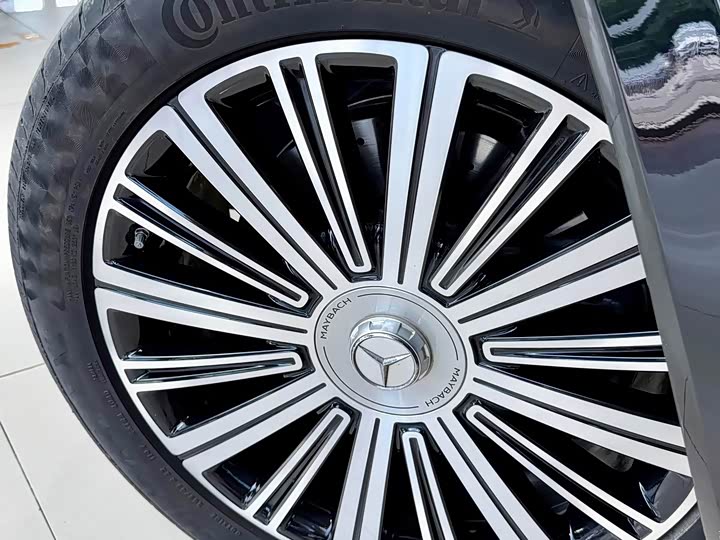 Mercedes-Benz Maybach GLS, 2024 — фото 3 из 9