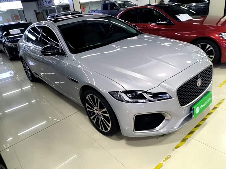 Jaguar XF L, 2025 — фото 4 из 9