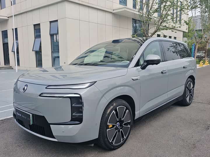 Denza N8L, 2025 — купить в Кирове под ключ