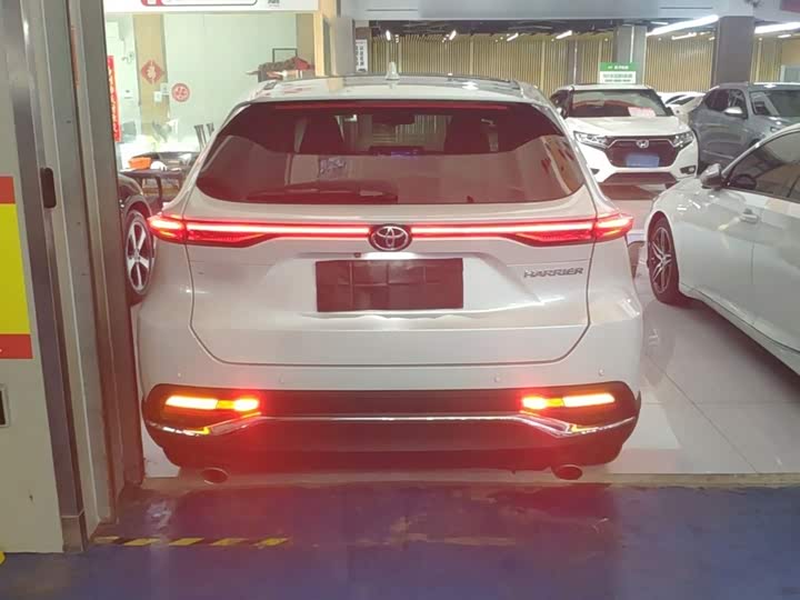 Toyota Harrier, 2021 — фото 6 из 9