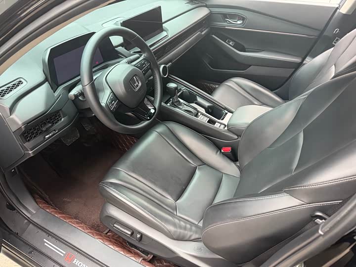 Honda Accord, 2023 — фото 4 из 9