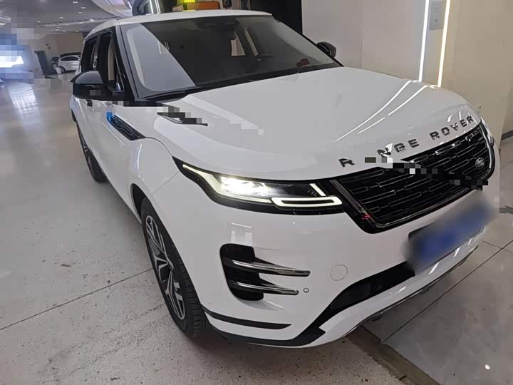 Land Rover Range Rover Evoque L, 2024 — фото 4 из 9