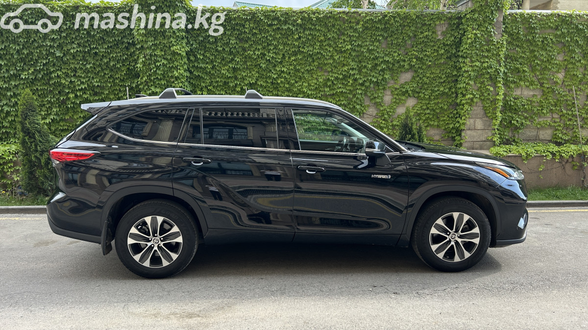 Toyota Highlander, 2021 — фото 2 из 12