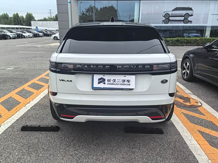 Land Rover Range Rover Velar, 2026 — фото 6 из 9
