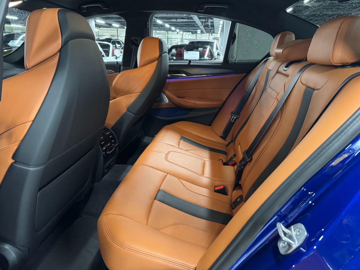 BMW M5, 2022 — фото 8 из 12