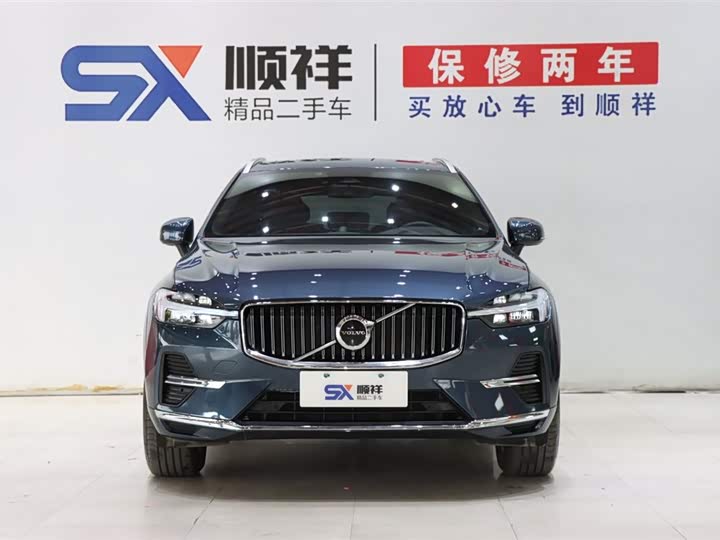 Volvo XC60, 2021 — фото 2 из 9