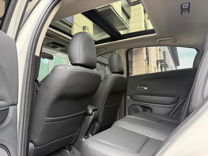 Honda Vezel, 2022 — фото 4 из 9