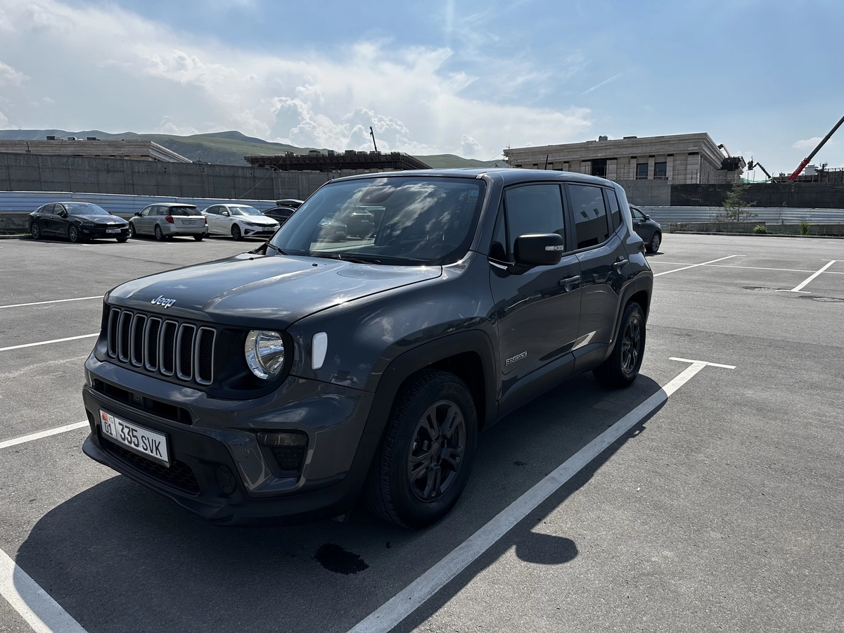 Jeep Renegade, 2022 — фото 2 из 9