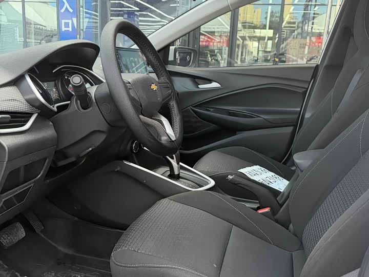 Chevrolet Onix (Cavalier), 2022 — фото 4 из 9