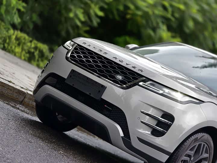 Land Rover Range Rover Evoque L, 2023 — фото 6 из 9