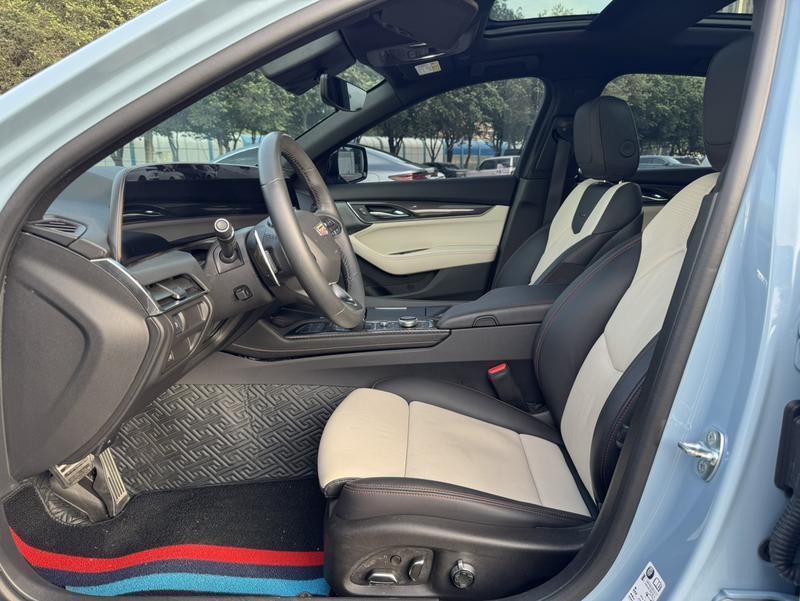 Cadillac CT5, 2025 — фото 11 из 12