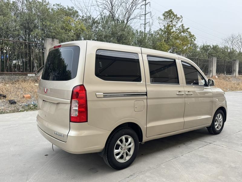 Wuling Hongguang V, 2022 — фото 7 из 12