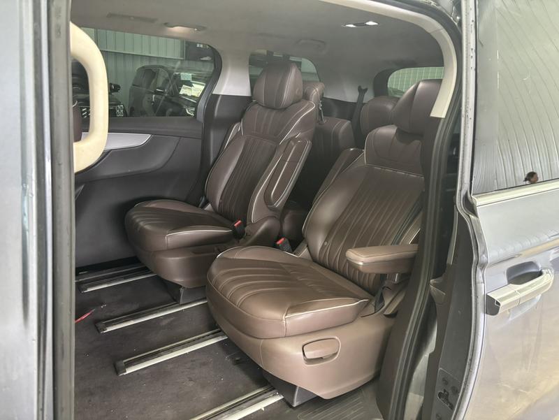 Roewe iMax 8, 2023 — фото 11 из 12