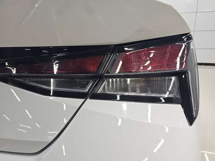 Hyundai Elantra N line, 2023 — фото 7 из 9