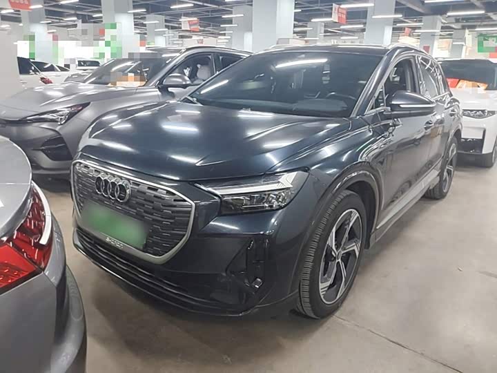 Audi Q4 e-tron, 2023 — фото 2 из 9