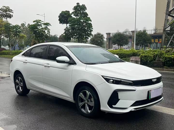 Geely Emgrand L Hi·P Hybrid, 2023 — фото 3 из 9