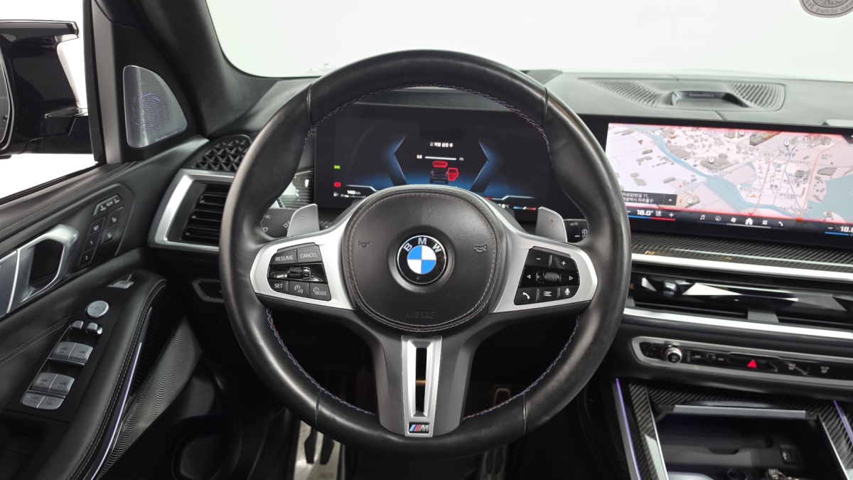 BMW X7, 2023 — фото 11 из 12