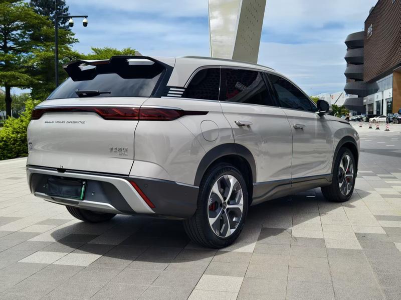 BYD Frigate 07, 2023 — фото 6 из 12