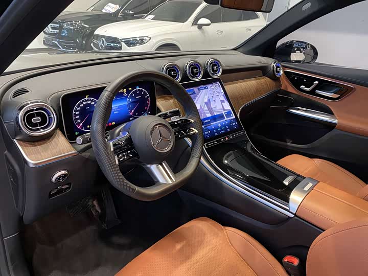 Mercedes-Benz GLC-Class, 2023 — фото 7 из 9