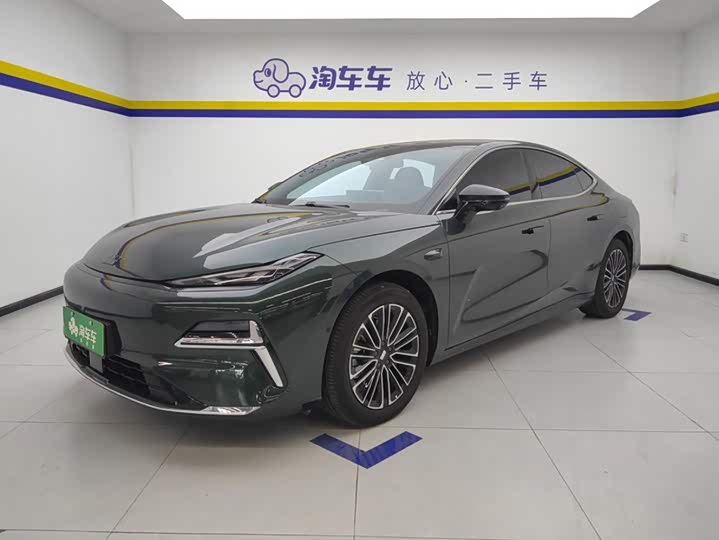 Geely Galaxy Starshine 8 EM-i, 2025 — купить в Белгороде под ключ