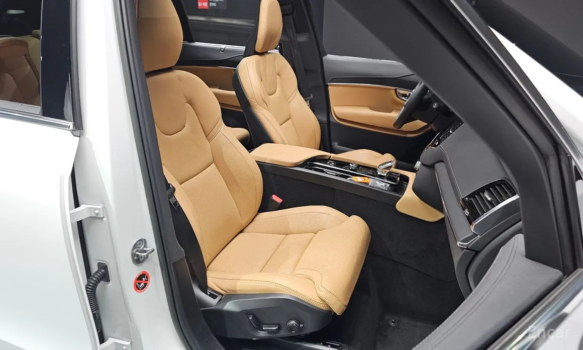 Volvo XC90, 2023 — фото 12 из 12