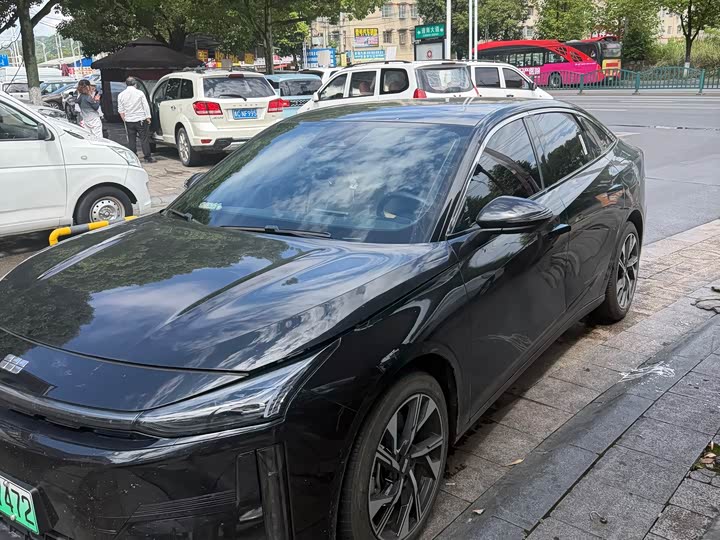 Geely Galaxy L6, 2023 — фото 3 из 7