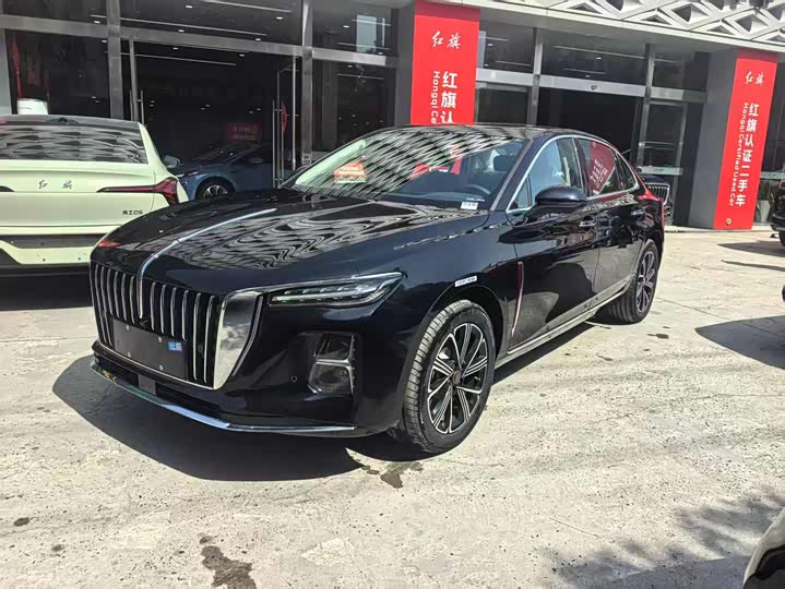 Hongqi H5 Hybrid, 2026 — купить в Санкт-Петербурге под ключ