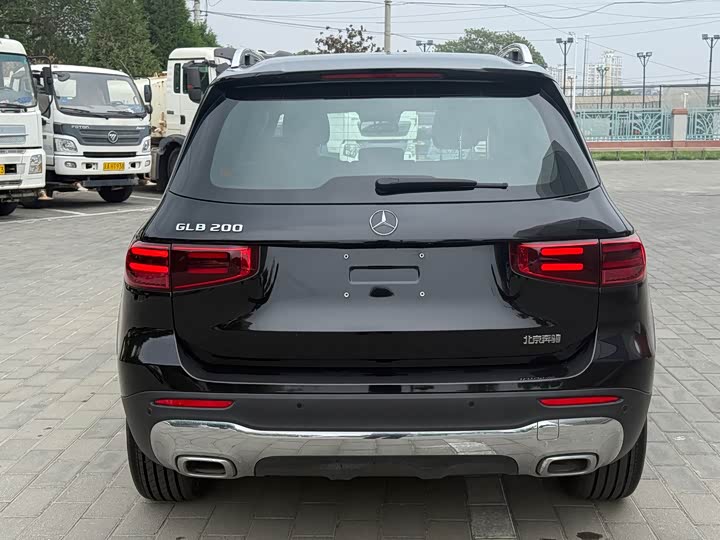 Mercedes-Benz GLB-Class, 2023 — фото 5 из 9