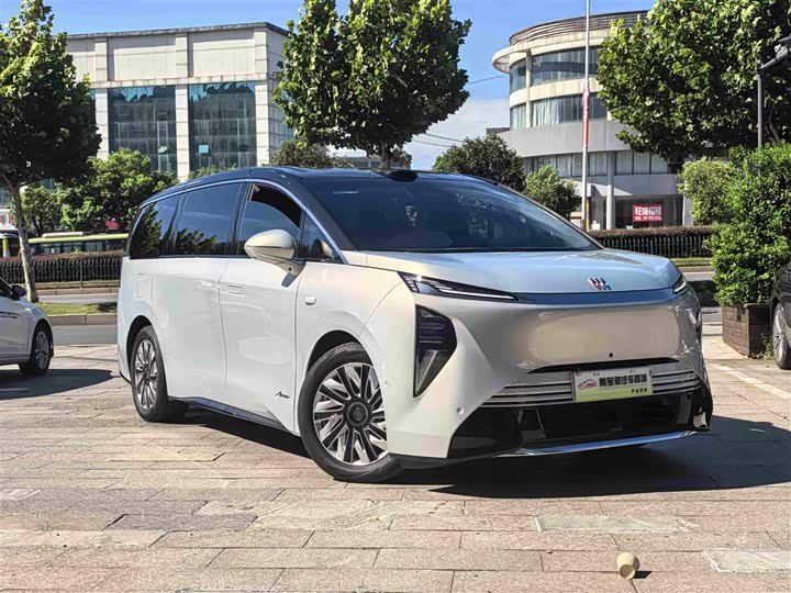 Buick OMPV, 2025 — фото 3 из 9